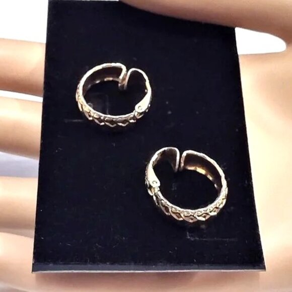 5/8" L H Segal Diamond Scroll Hoop Clip On Earrings Gold Tone - Picture 1 of 6